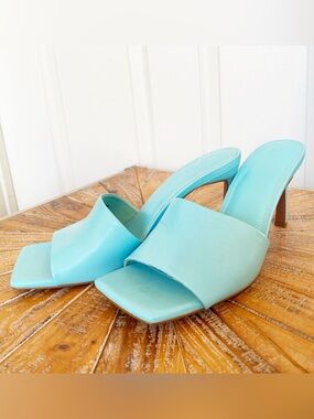 Stylish Turquoise Slide Heel Mules - Women's Fashion Shoe